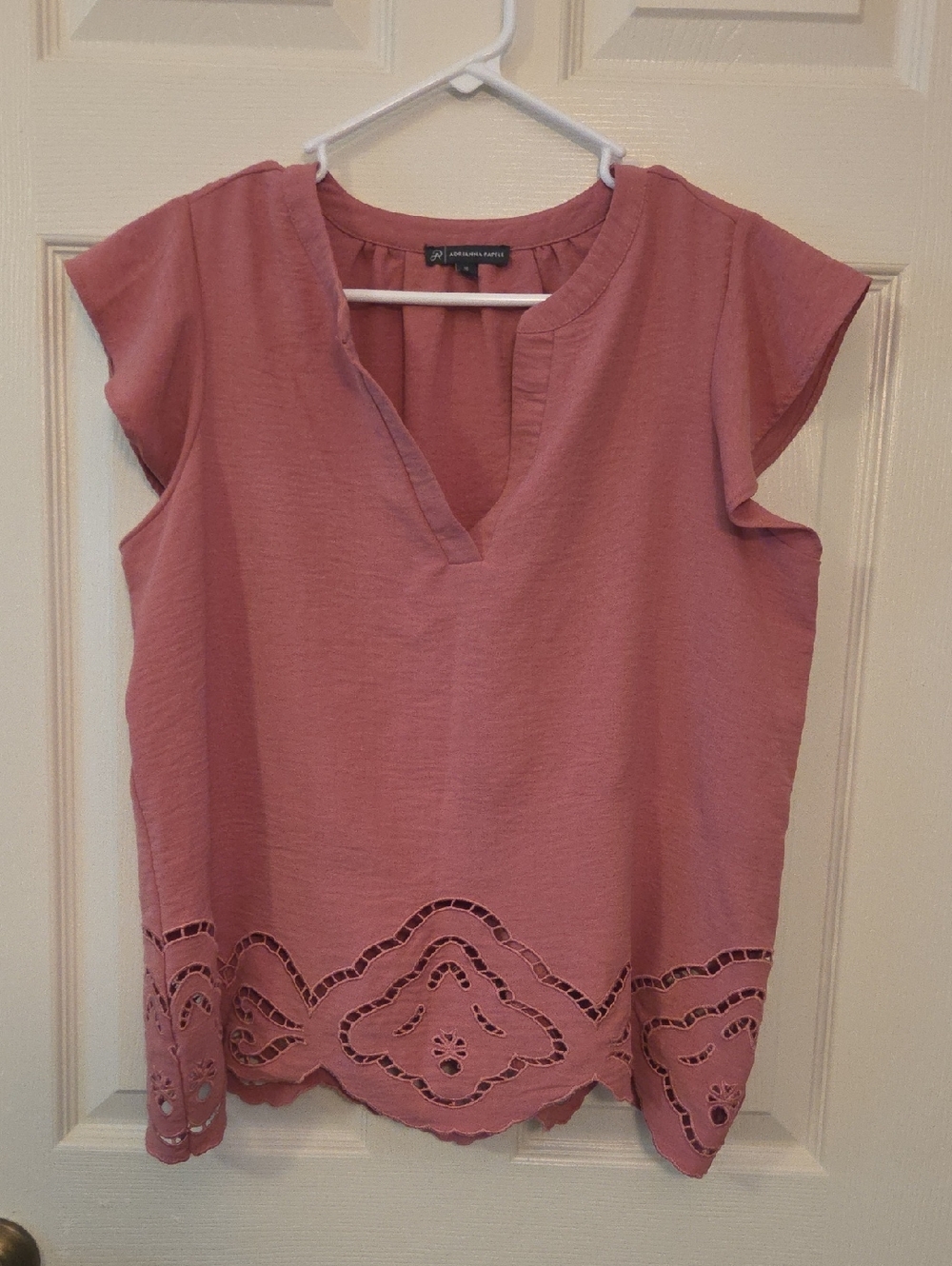 Adrianna Papell Dusty Rose Scalloped Cutout Hem Eyelet Shirt Size Medium